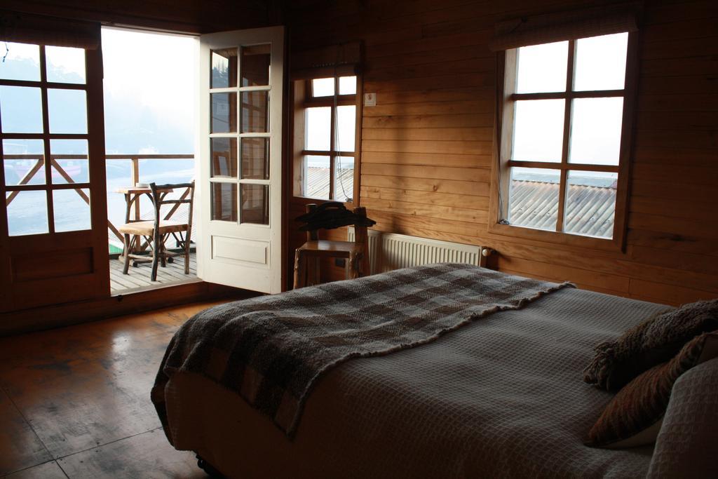 Palafito Hostel Chiloe كاسترو الغرفة الصورة