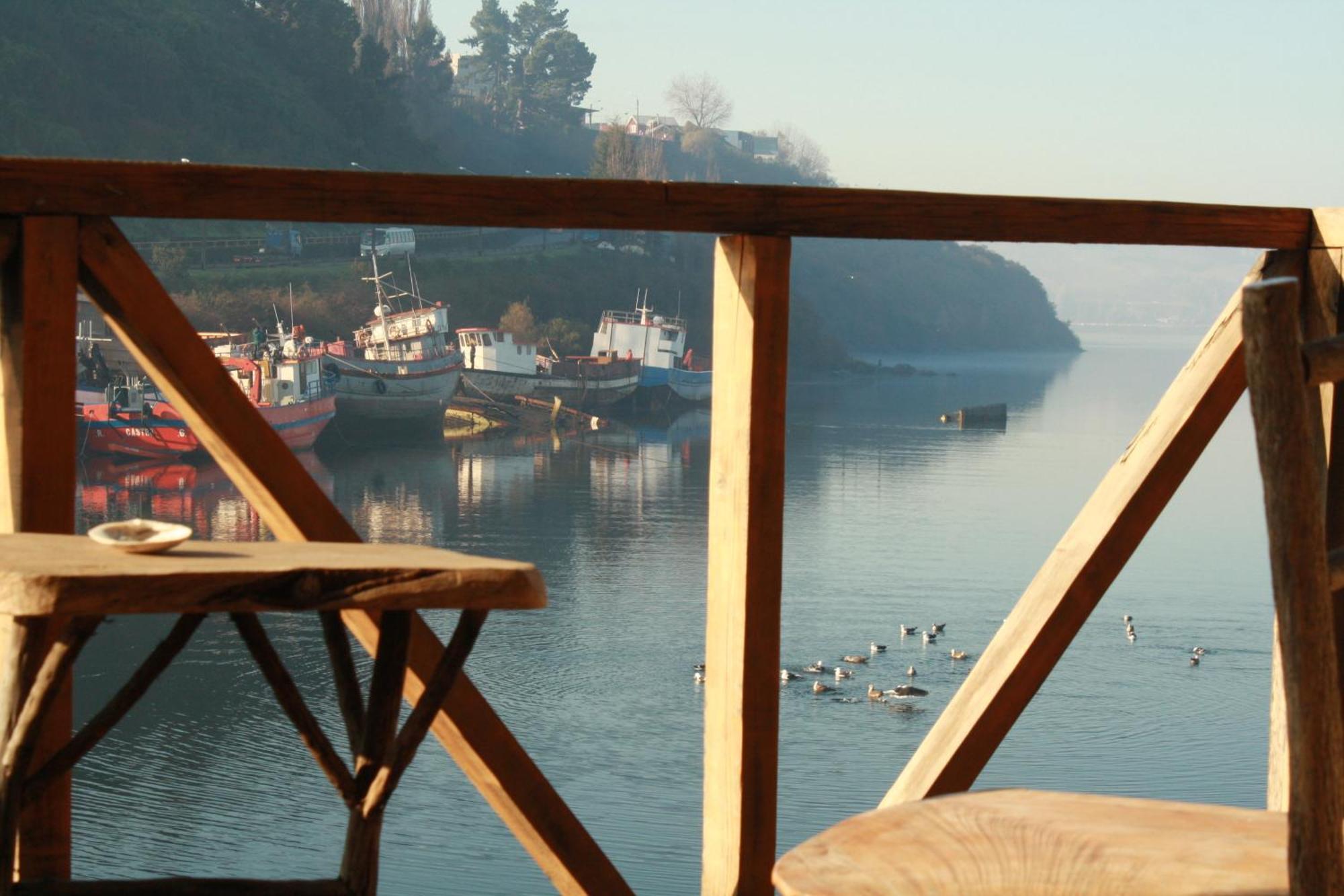 Palafito Hostel Chiloe كاسترو الغرفة الصورة