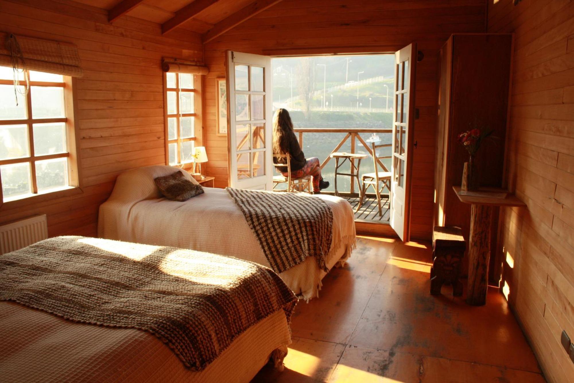Palafito Hostel Chiloe كاسترو الغرفة الصورة